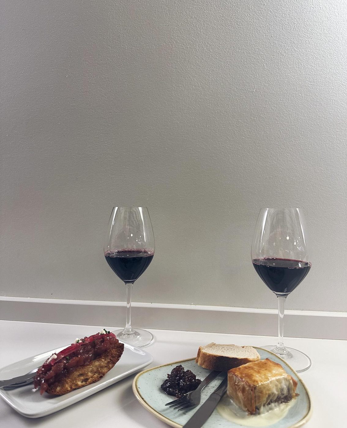 ¡De ruta gastronómica por la Calle Laurel, Logroño! ✨🍷 @callelaurelofi — foto 3 de 14