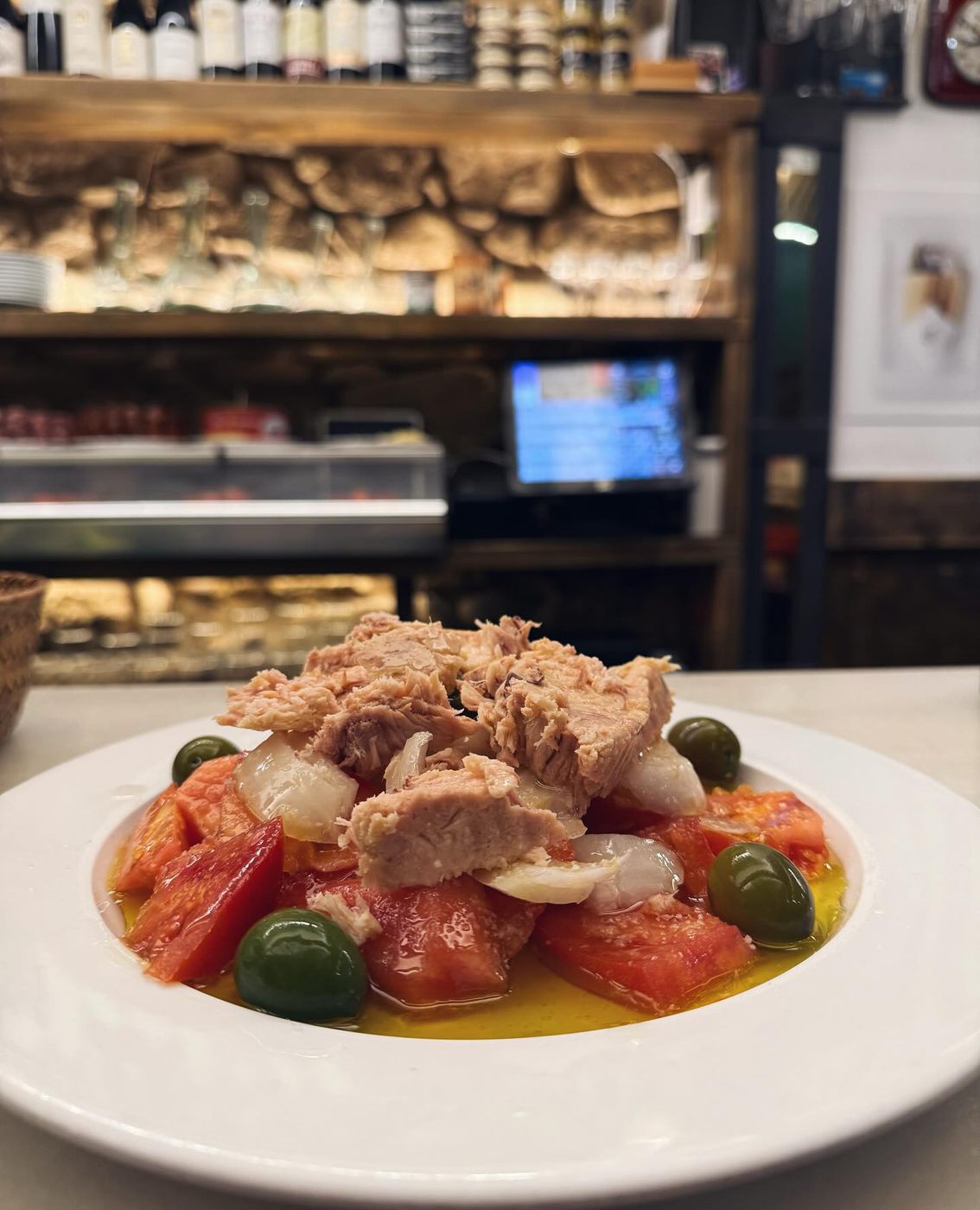 ¡De ruta gastronómica por la Calle Laurel, Logroño! ✨🍷 @callelaurelofi — foto 8 de 14