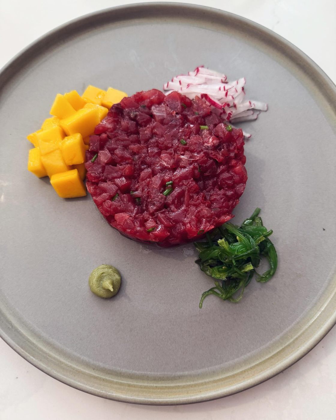 Carta variada y buen producto 🥩 🐟, buenos arroces y una terracita que — foto 5 de 10