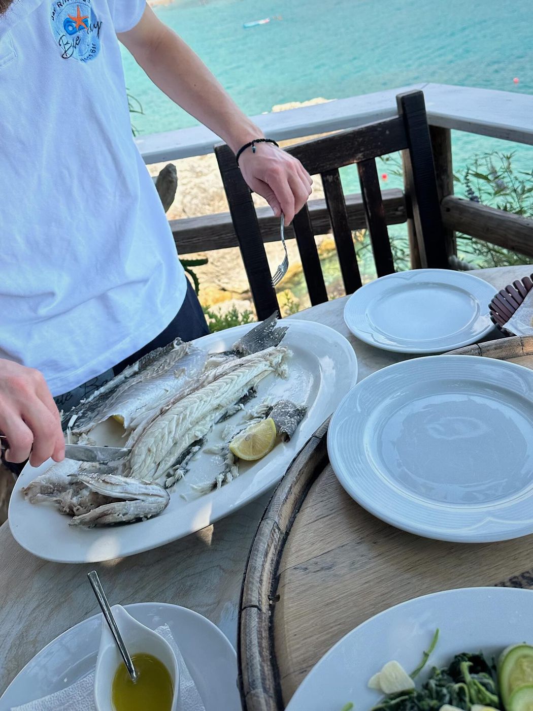 Blue Bay – Himarë, Albania @bluebaylivadh — foto 1 de 11