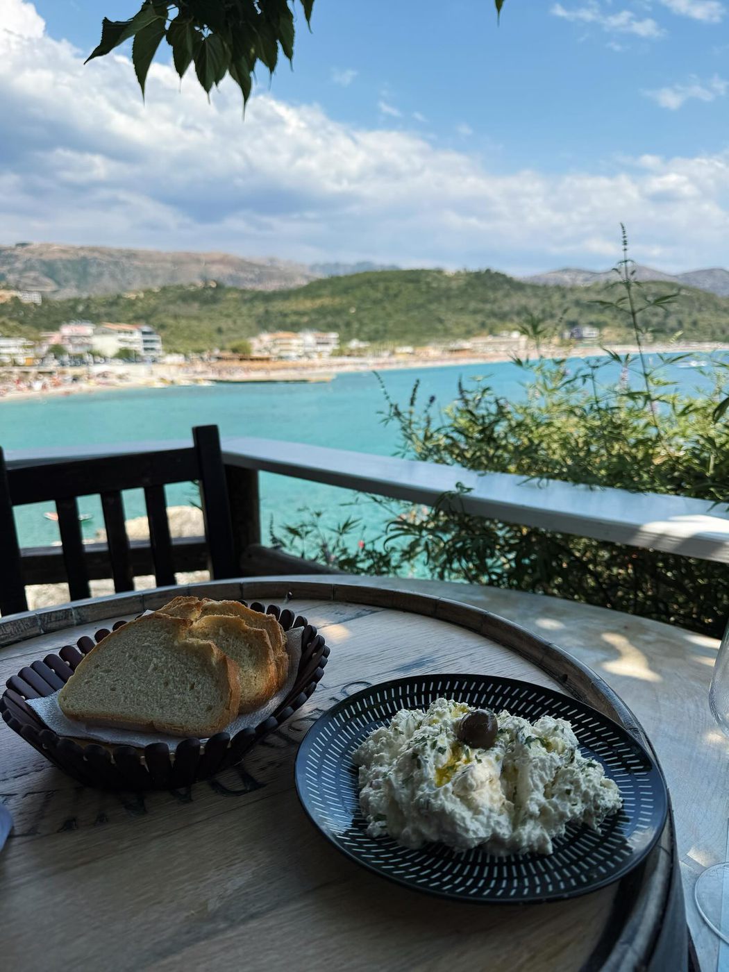 Blue Bay – Himarë, Albania @bluebaylivadh — foto 3 de 11