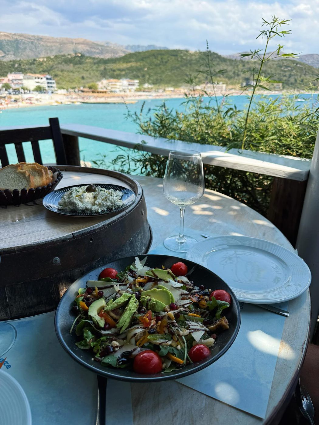 Blue Bay – Himarë, Albania @bluebaylivadh — foto 5 de 11