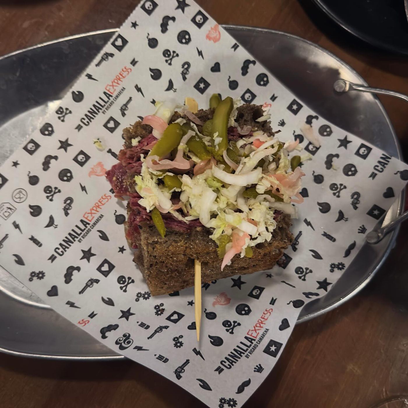 Canalla Bistro @canallabistro @ricardcamarena 🫶🏼 — foto 1 de 10