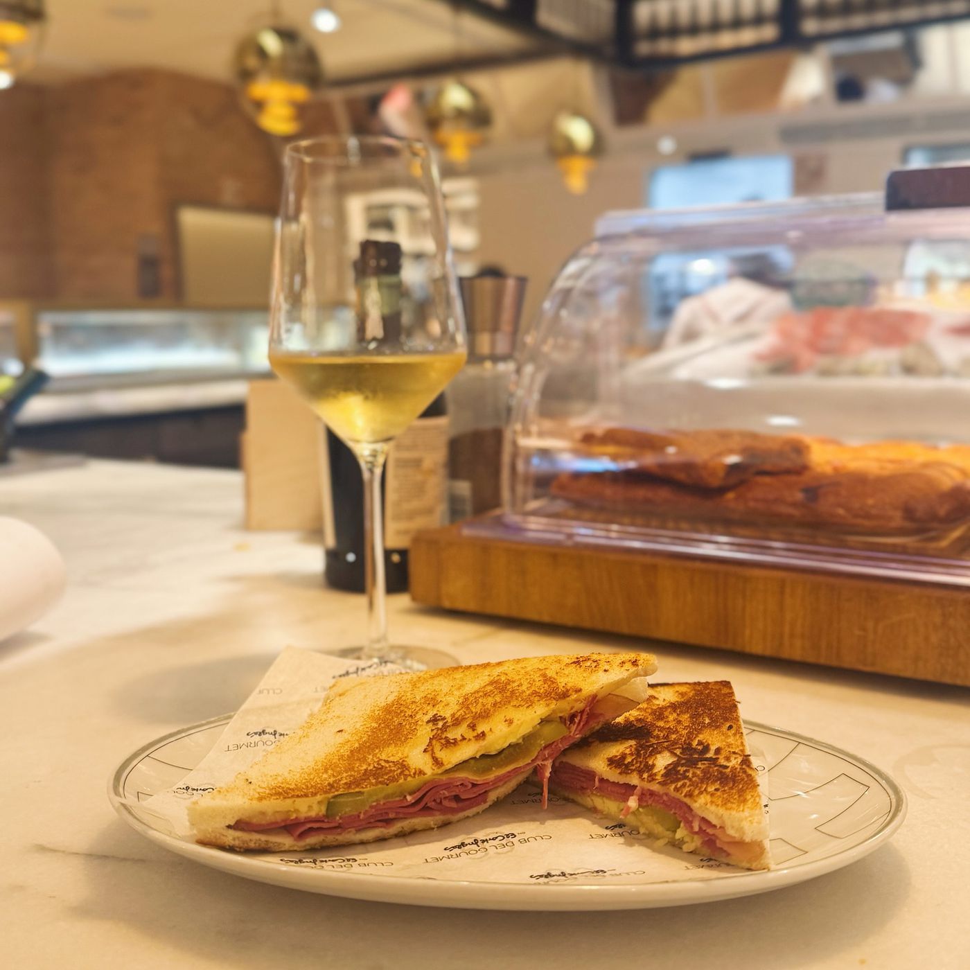 En Valencia estamos ya en modo pólvora, blusón y buñuelos — foto 3 de 20