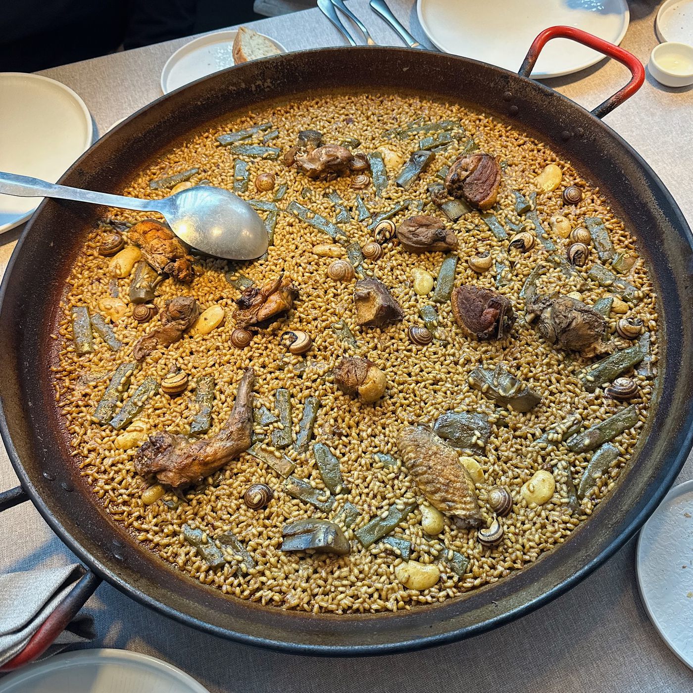 En Valencia estamos ya en modo pólvora, blusón y buñuelos — foto 8 de 20