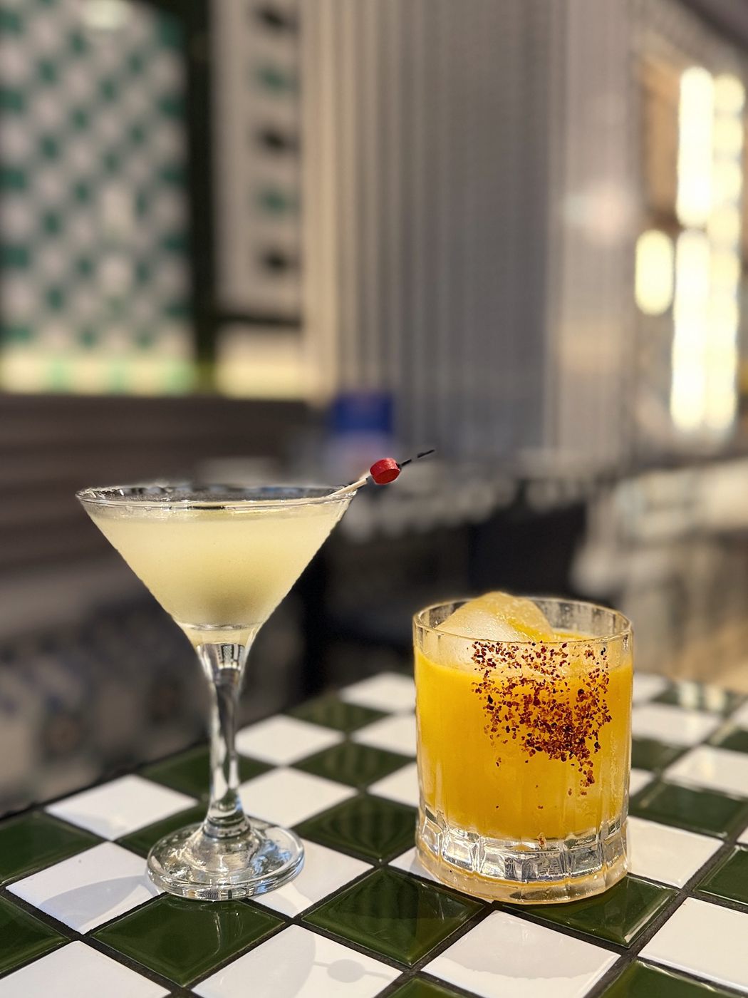 CUATRO MANOS, DOS BARRAS 🪡🍸 — foto 11 de 20